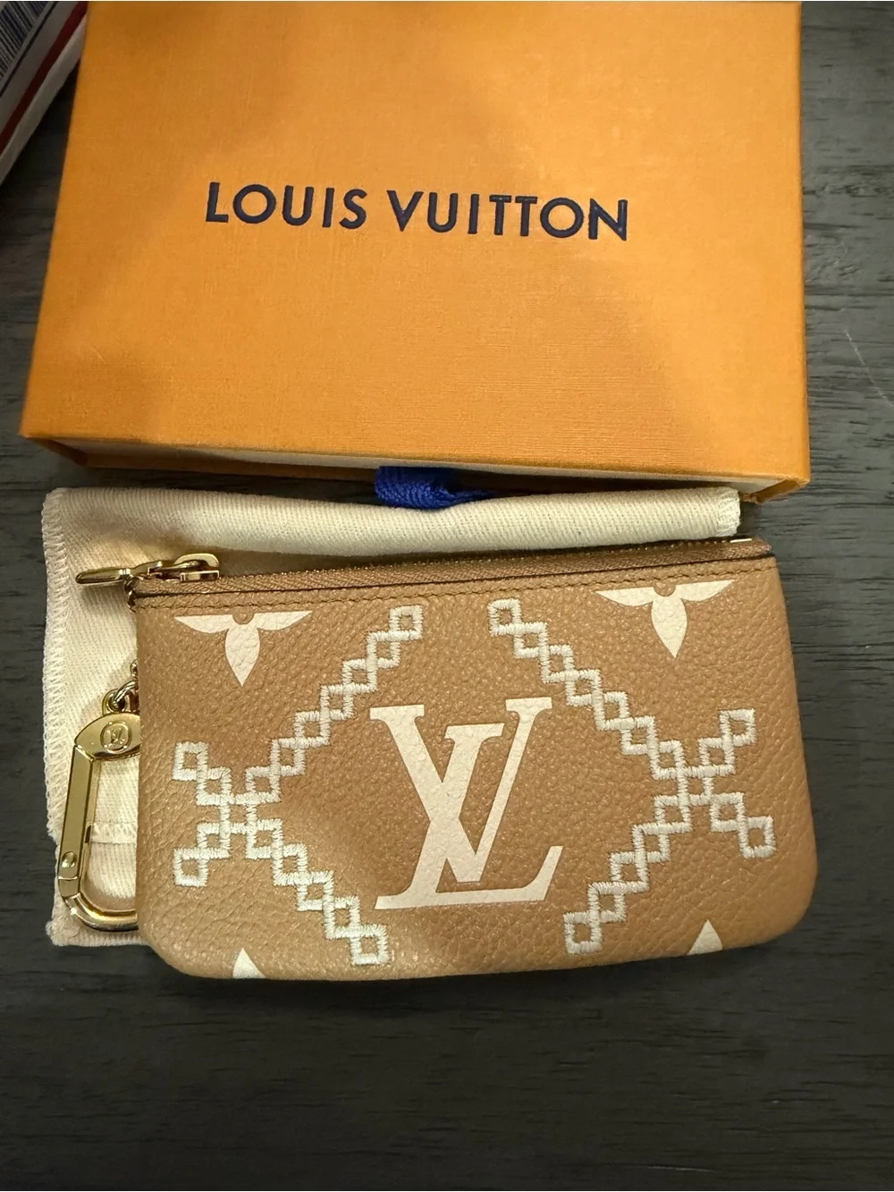 Louis Vuitton Arizona key cles
